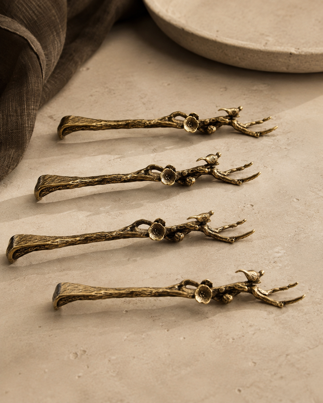 Songbird cutlery rest set